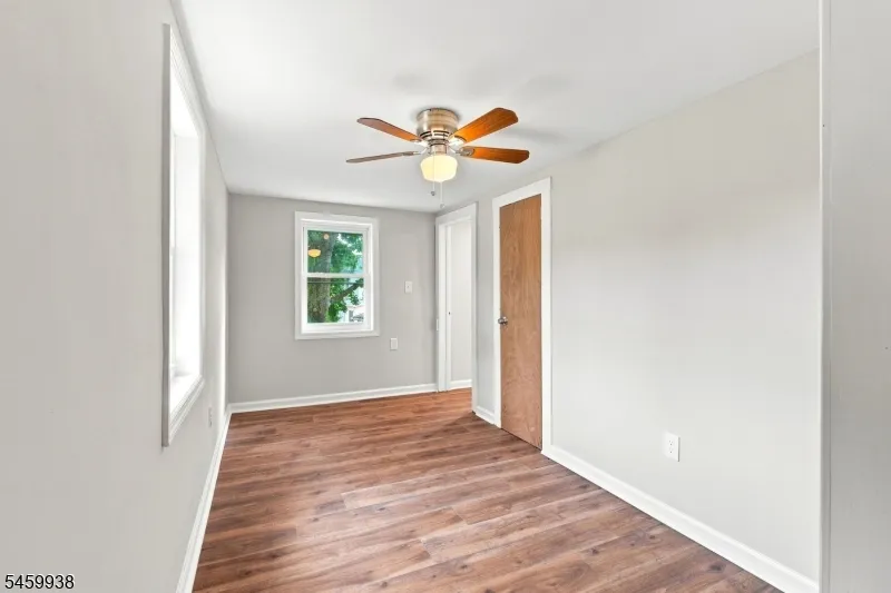 31 N Main St Flemington, NJ 08822
