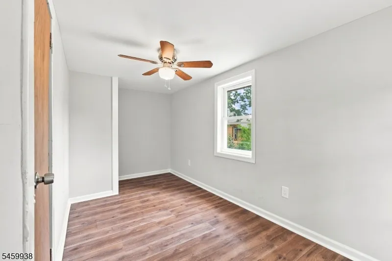 31 N Main St Flemington, NJ 08822