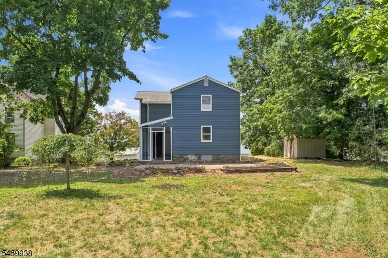 31 N Main St Flemington, NJ 08822