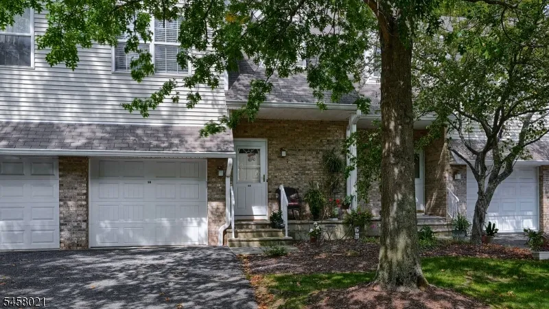 58 Parkside Ct Wayne, NJ 07470