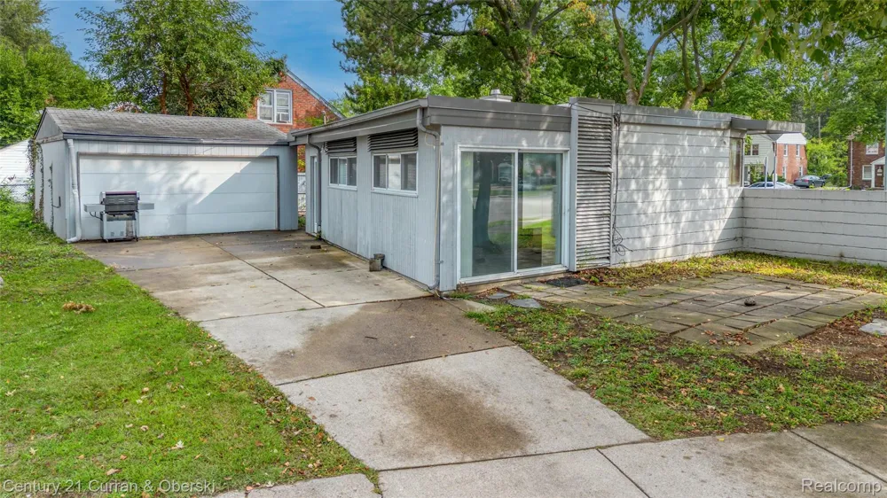 18258 Outer Drive Dearborn City, MI 48128
