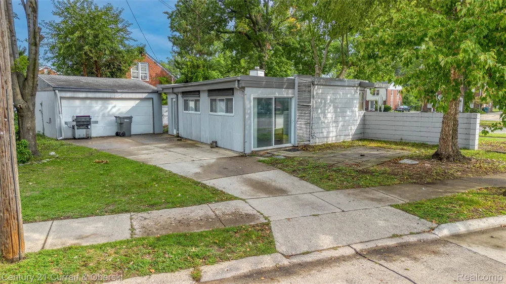 18258 Outer Drive Dearborn City, MI 48128