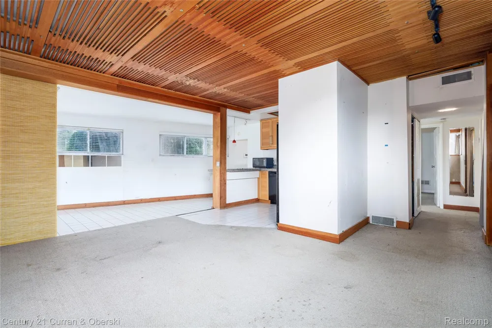 18258 Outer Drive Dearborn City, MI 48128
