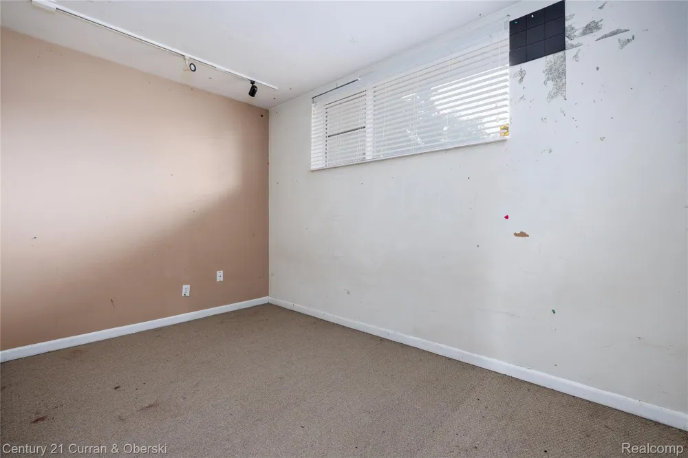 18258 Outer Drive Dearborn City, MI 48128