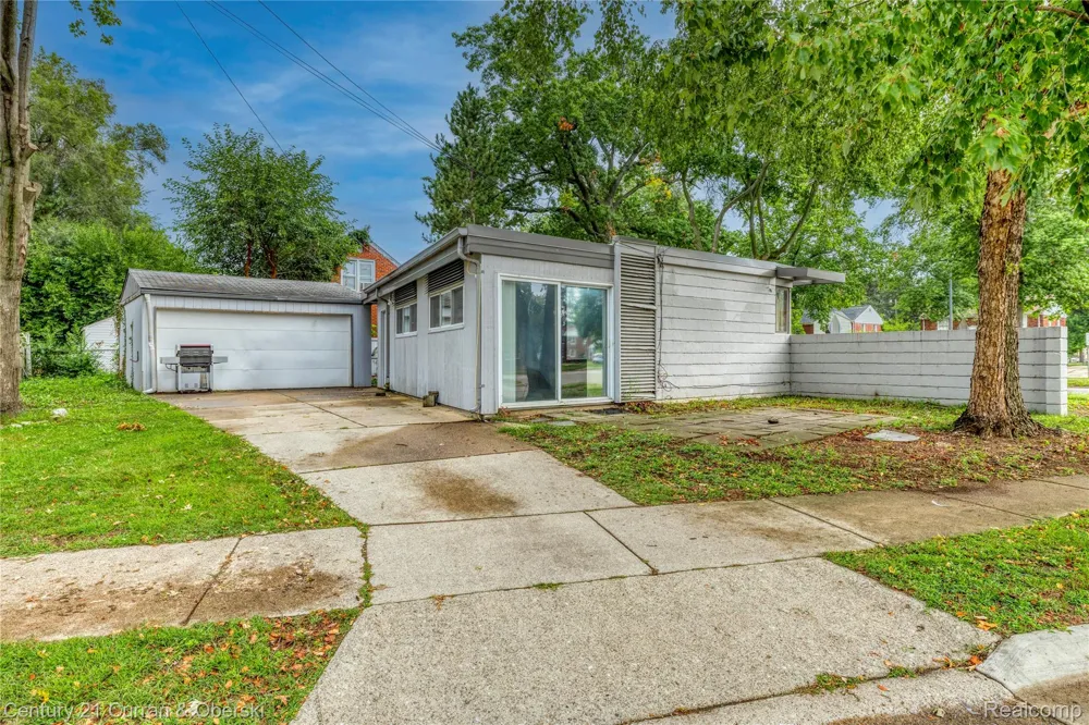 18258 Outer Drive Dearborn City, MI 48128