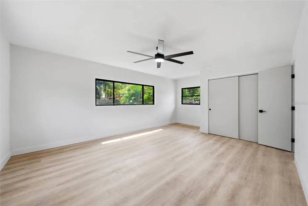 815 POINSETTIA AVENUE Tarpon Springs, FL 34689