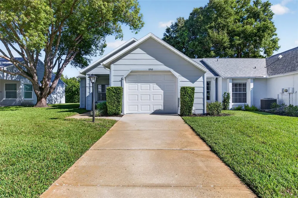 9545 DANVILLE COURT #42 New Port Richey, FL 34655