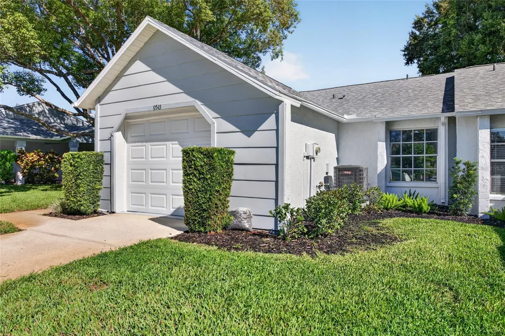 9545 DANVILLE COURT #42 New Port Richey, FL 34655
