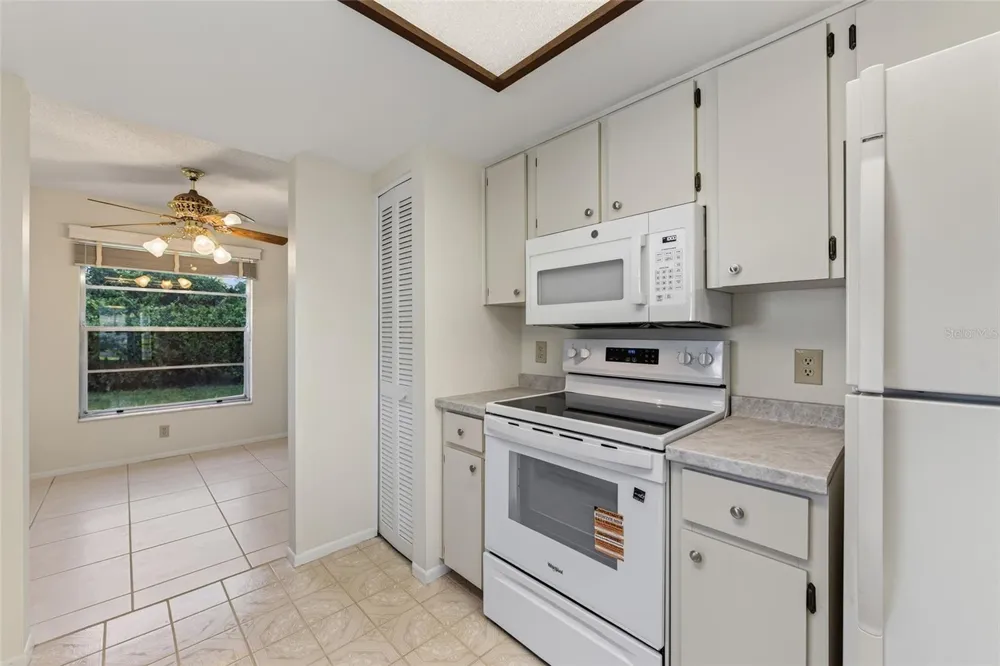 9545 DANVILLE COURT #42 New Port Richey, FL 34655