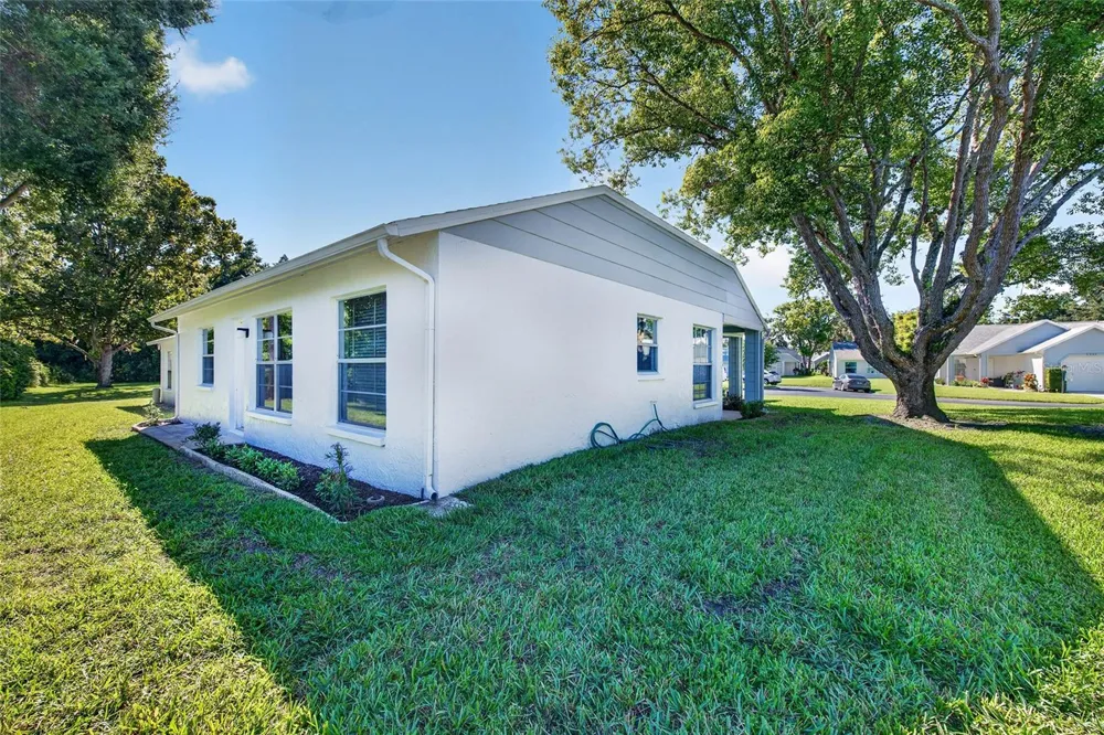 9545 DANVILLE COURT #42 New Port Richey, FL 34655