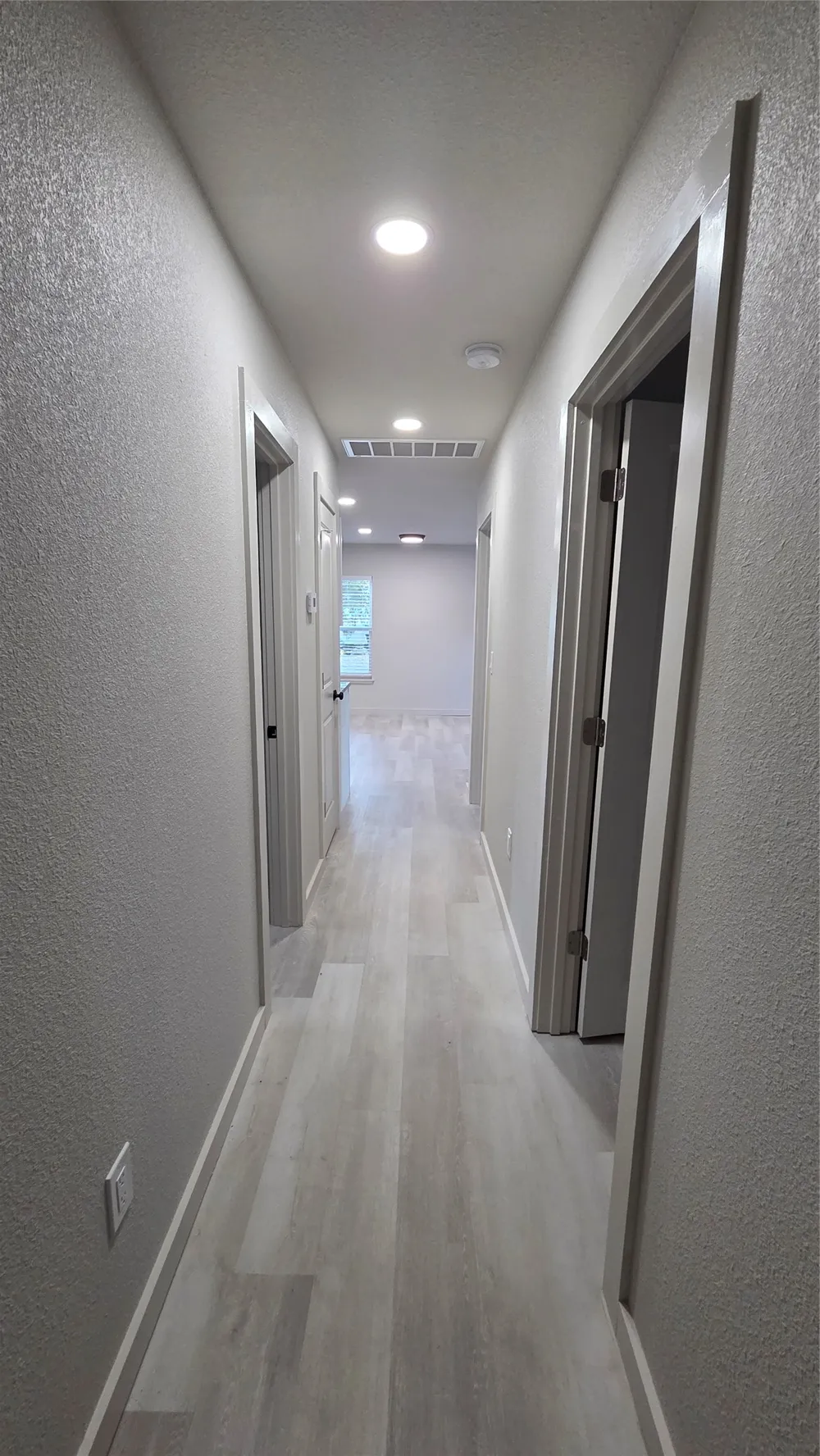 316 W 8th Street Flatonia, TX 78941