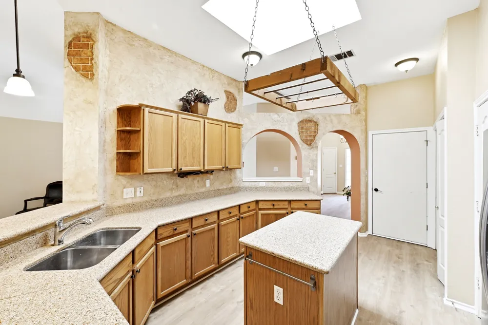 1701 E 19th Street Georgetown, TX 78626