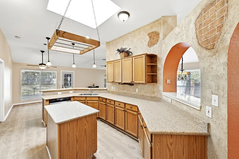 1701 E 19th Street Georgetown, TX 78626