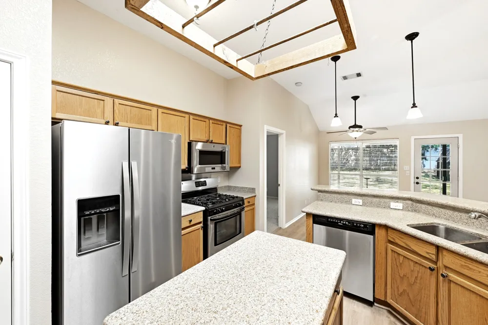 1701 E 19th Street Georgetown, TX 78626