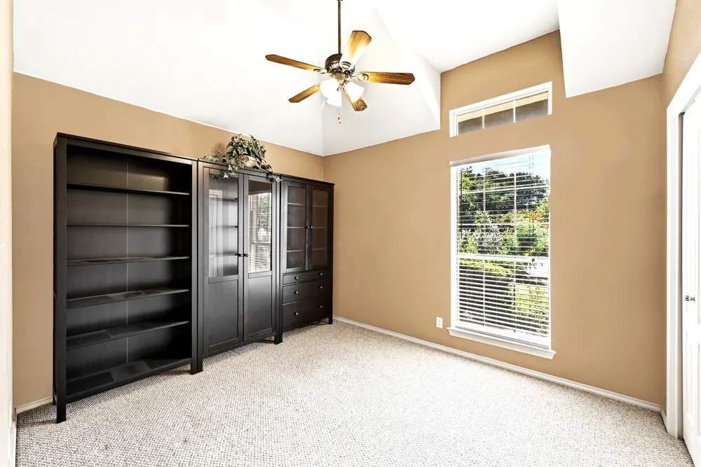 1701 E 19th Street Georgetown, TX 78626