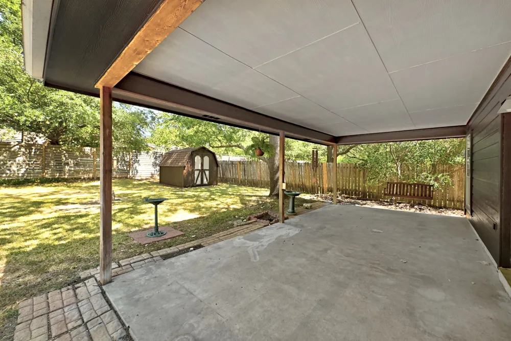 1701 E 19th Street Georgetown, TX 78626