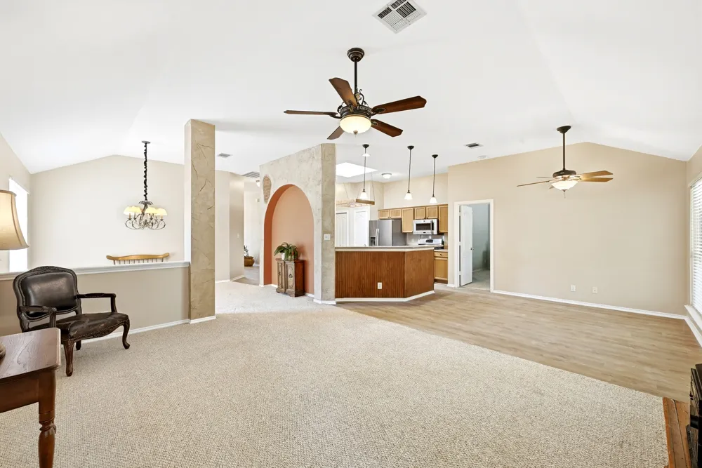 1701 E 19th Street Georgetown, TX 78626