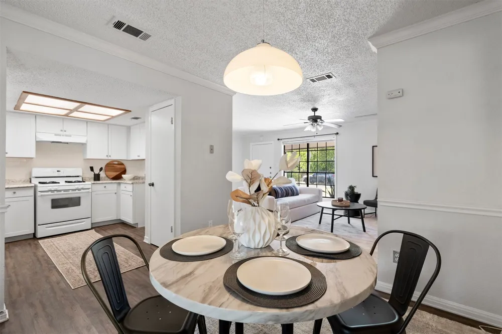1612 Broadmoor Drive Austin, TX 78723