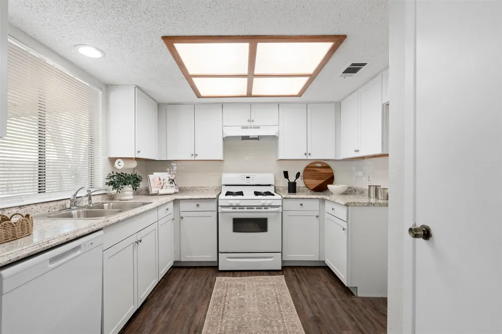 1612 Broadmoor Drive Austin, TX 78723