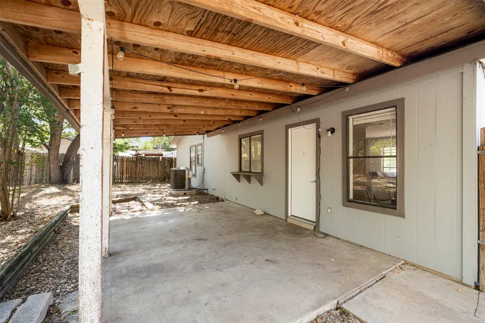 1612 Broadmoor Drive Austin, TX 78723