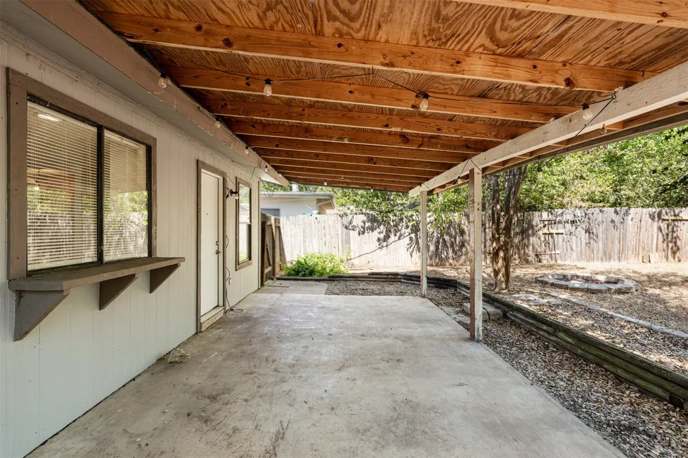 1612 Broadmoor Drive Austin, TX 78723