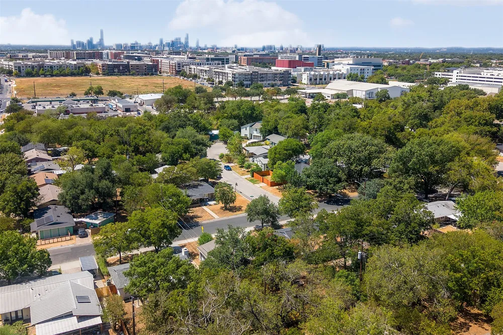 1612 Broadmoor Drive Austin, TX 78723