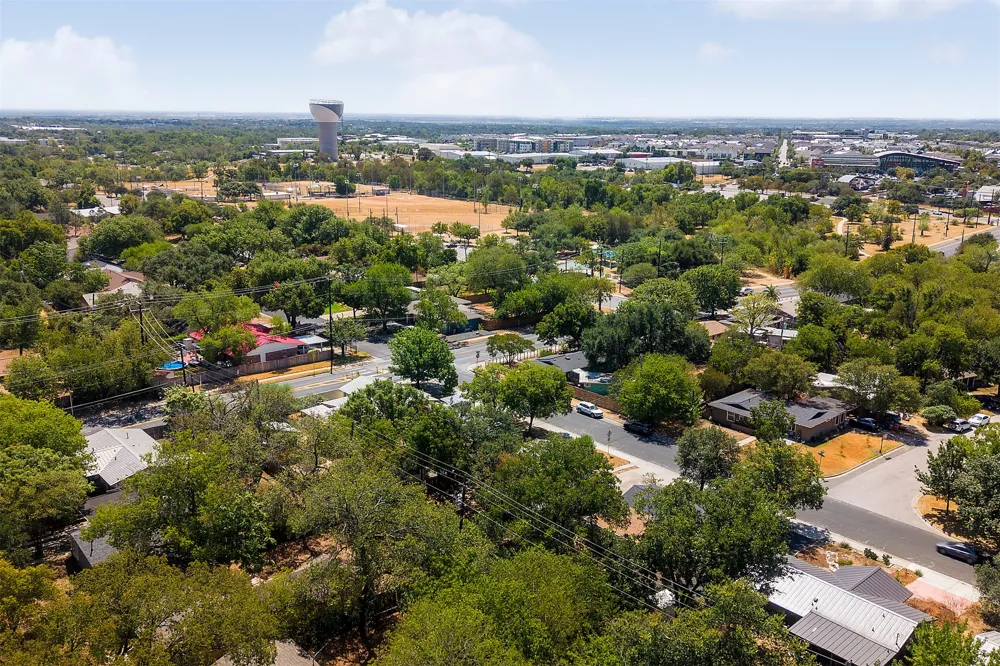 1612 Broadmoor Drive Austin, TX 78723