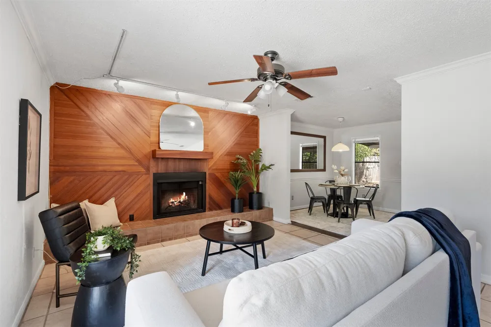 1612 Broadmoor Drive Austin, TX 78723