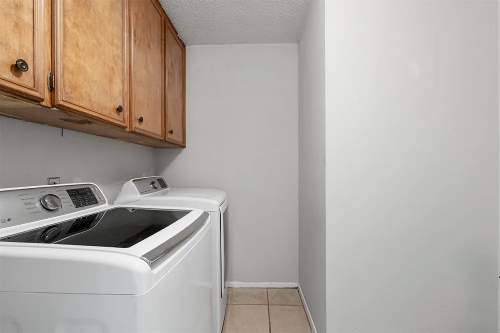 1612 Broadmoor Drive Austin, TX 78723