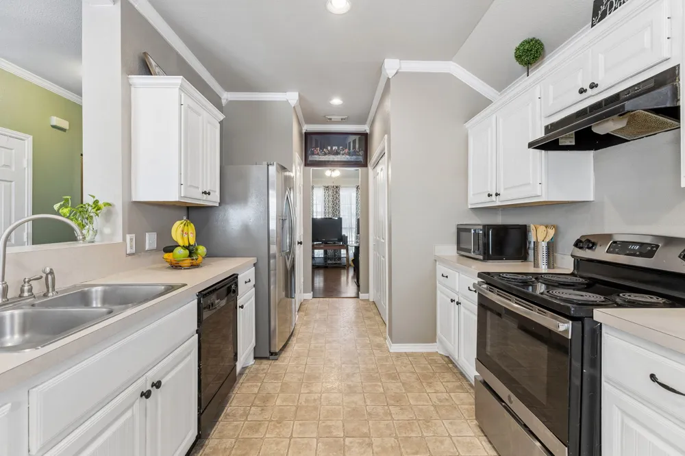 159 Invierno Street Kyle, TX 78640
