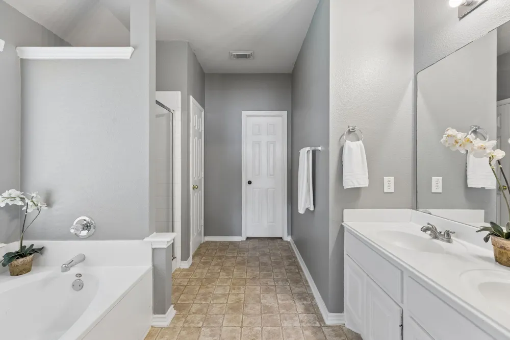 159 Invierno Street Kyle, TX 78640