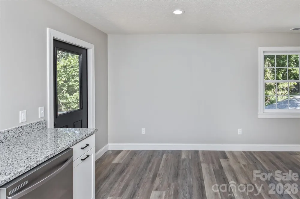 340 Matthew Lane Canton, NC 28716