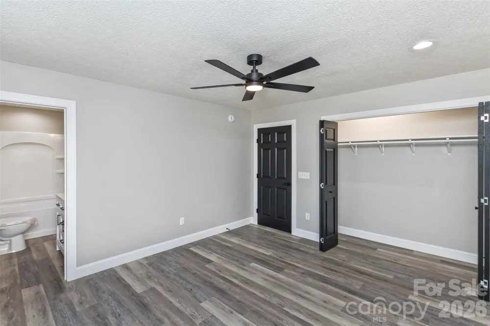 340 Matthew Lane Canton, NC 28716