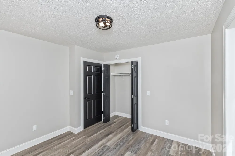 340 Matthew Lane Canton, NC 28716