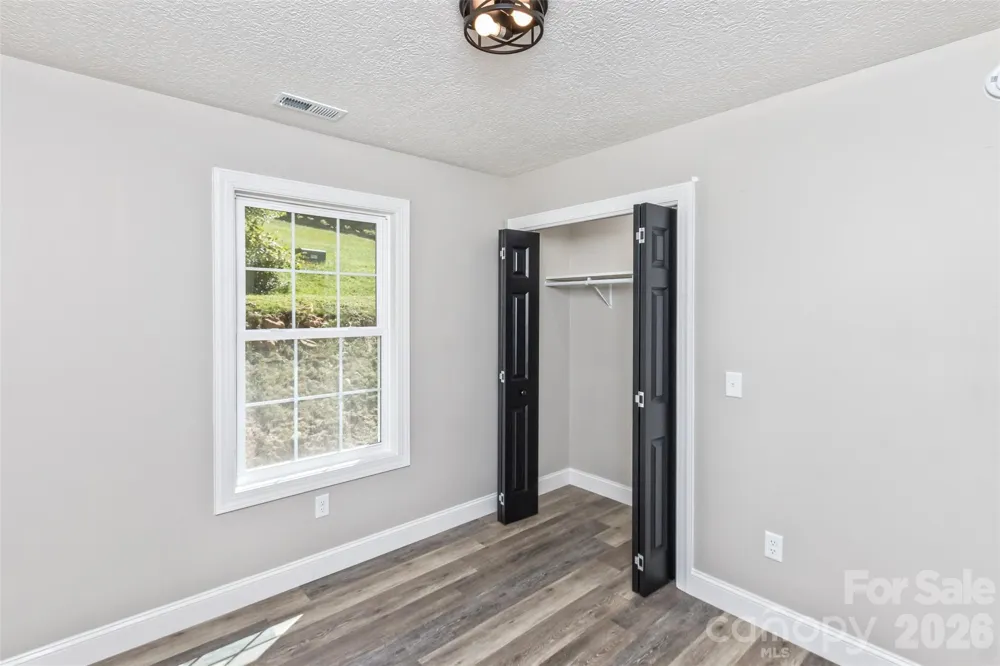 340 Matthew Lane Canton, NC 28716