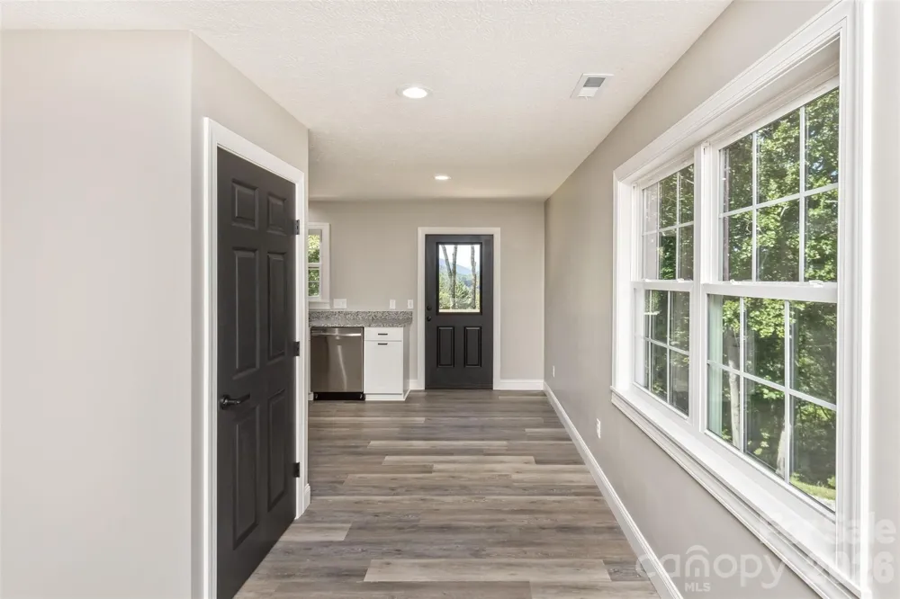 340 Matthew Lane Canton, NC 28716