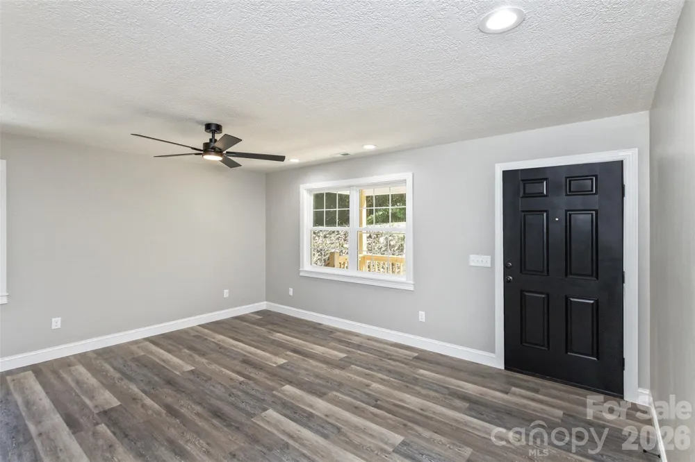 340 Matthew Lane Canton, NC 28716