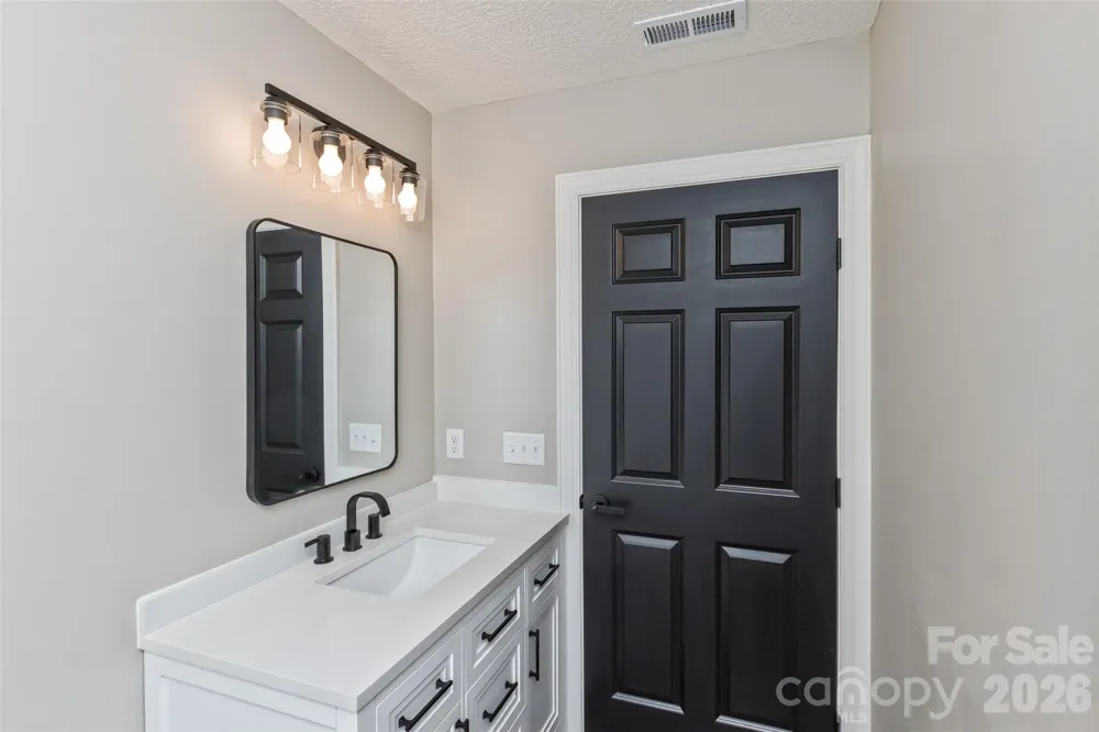 340 Matthew Lane Canton, NC 28716
