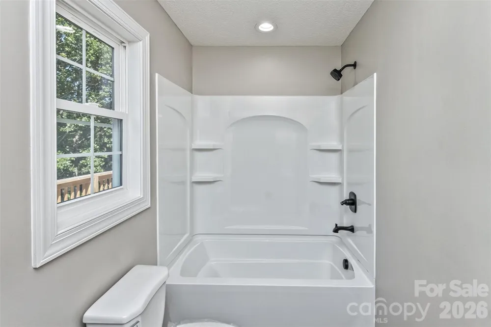 340 Matthew Lane Canton, NC 28716