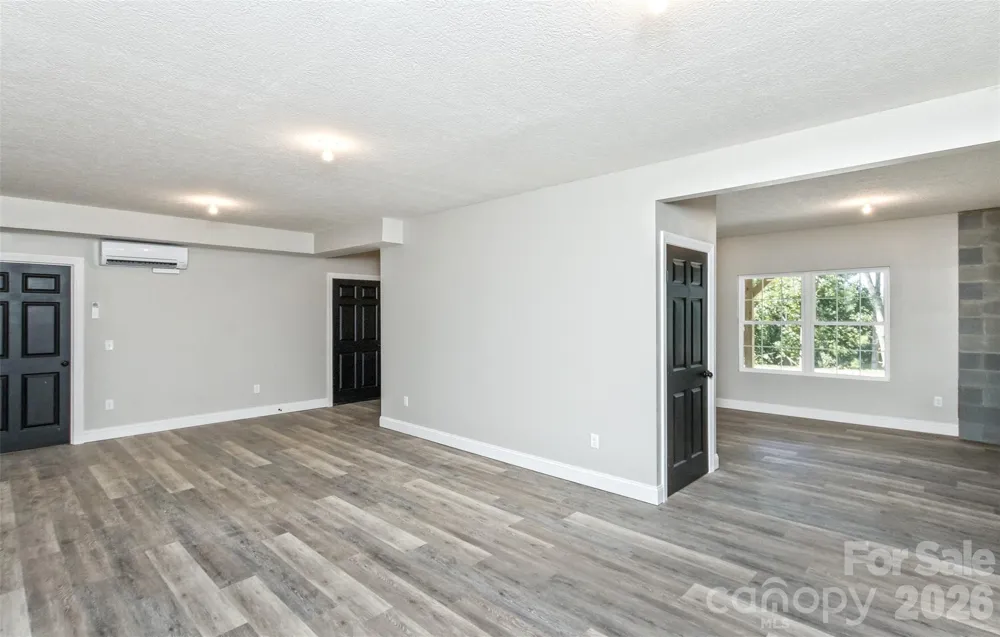 340 Matthew Lane Canton, NC 28716