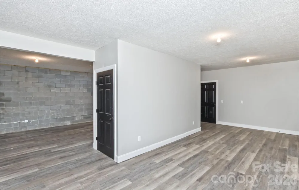 340 Matthew Lane Canton, NC 28716