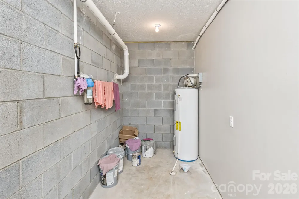340 Matthew Lane Canton, NC 28716