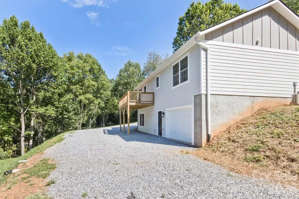 340 Matthew Lane Canton, NC 28716