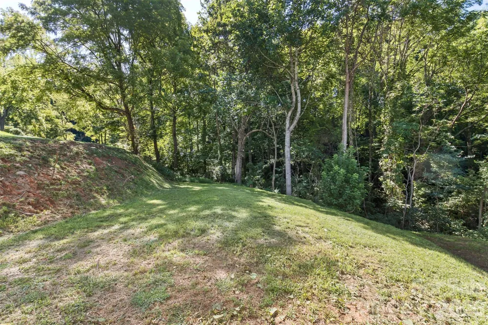 340 Matthew Lane Canton, NC 28716
