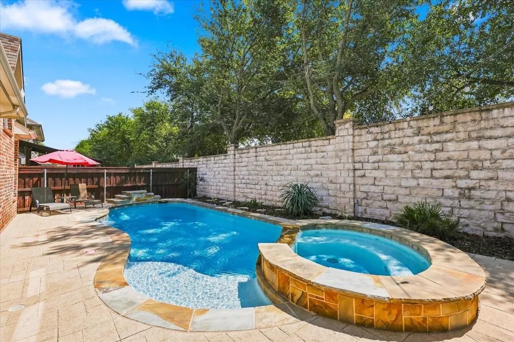 2810 Butterfield Stage Road Highland Village, TX 75077