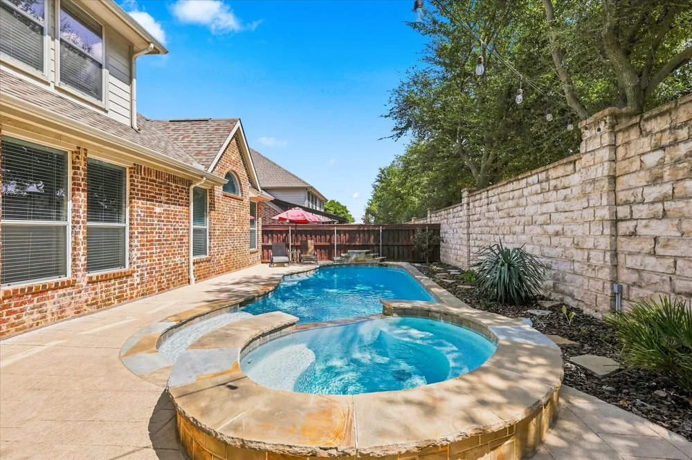 2810 Butterfield Stage Road Highland Village, TX 75077