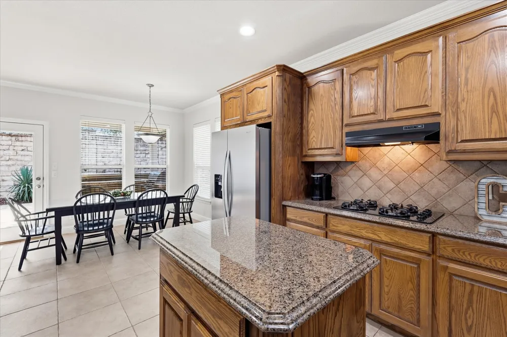 2810 Butterfield Stage Road Highland Village, TX 75077