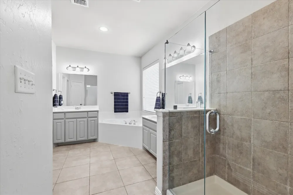 2810 Butterfield Stage Road Highland Village, TX 75077