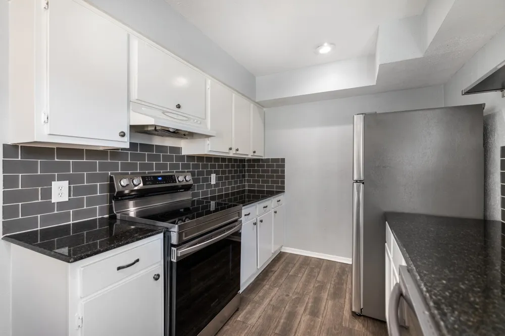 1821 E Grauwyler Road #187 Irving, TX 75061