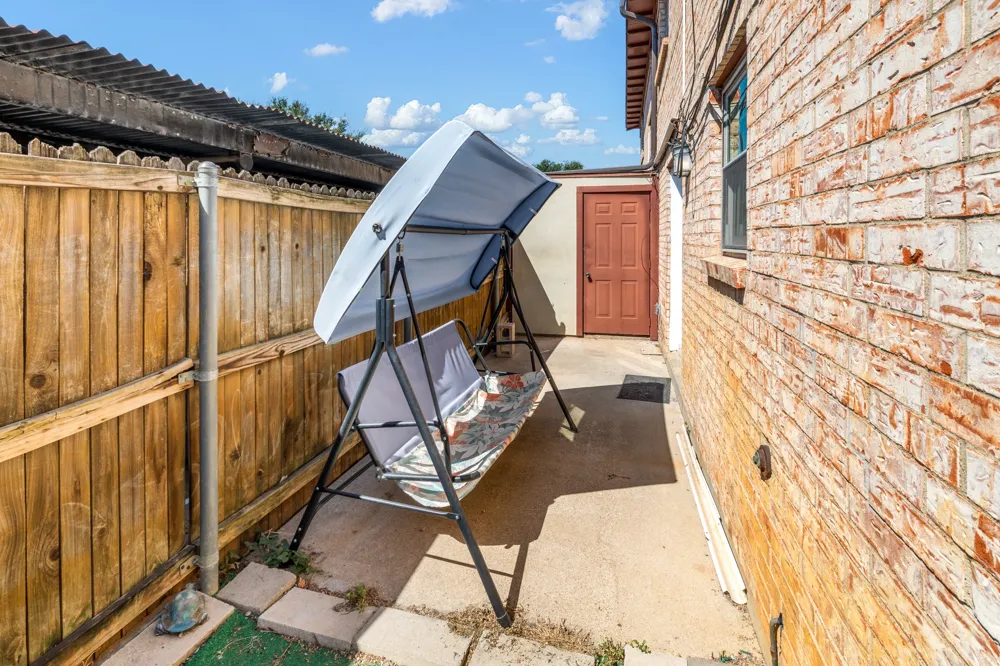 1821 E Grauwyler Road #187 Irving, TX 75061